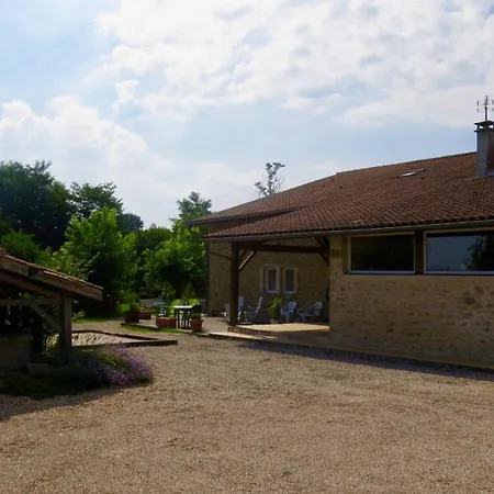 Lumineux à - 60 M² Avec Piscine Partagée Appartamento